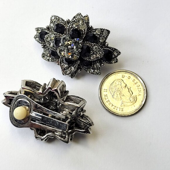 Black and Silver Tone Clip Ons - Picture 2 of 4